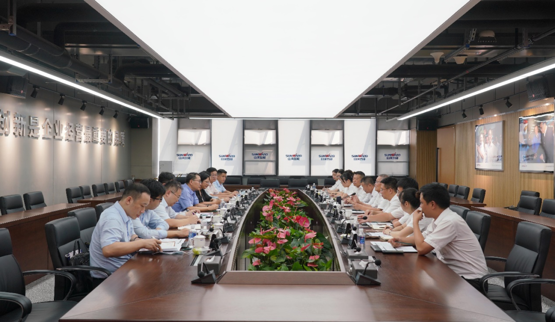中国出口信用保险公司领导一行调研三亿·体育-三亿（中国）一站式服务官方网站
智能