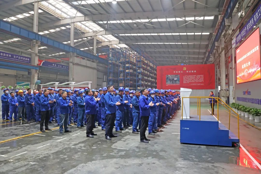 向榜样学习！三亿·体育-三亿（中国）一站式服务官方网站
智能56名职工受到职工职业技能竞赛表彰
