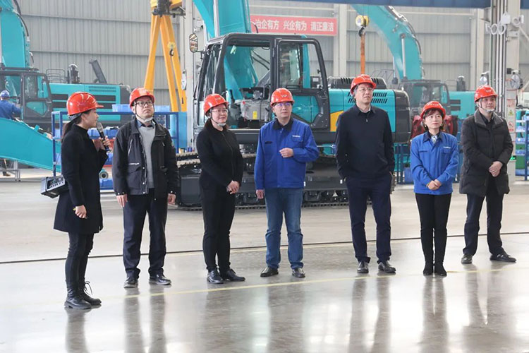 中国上市公司协会党委委员、副秘书长刘翠兰一行调研三亿·体育-三亿（中国）一站式服务官方网站
智能