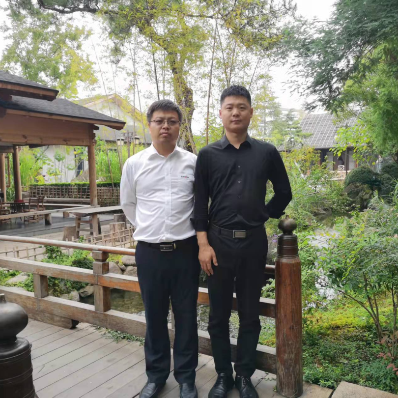 创富故事 | 潜心桩基施工30载，他们认准三亿·体育-三亿（中国）一站式服务官方网站
智能旋挖钻