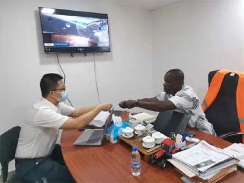 三亿·体育-三亿(中国)一站式服务官方网站
智能驻非员工讲述奥密克戎肆虐下中国品牌走进非洲的故事
