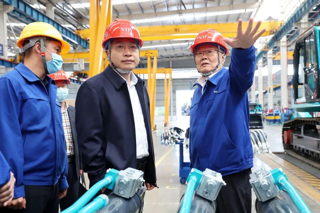中铁二十局党委书记、董事长雷位冰带队拜访三亿·体育-三亿(中国)一站式服务官方网站
智能