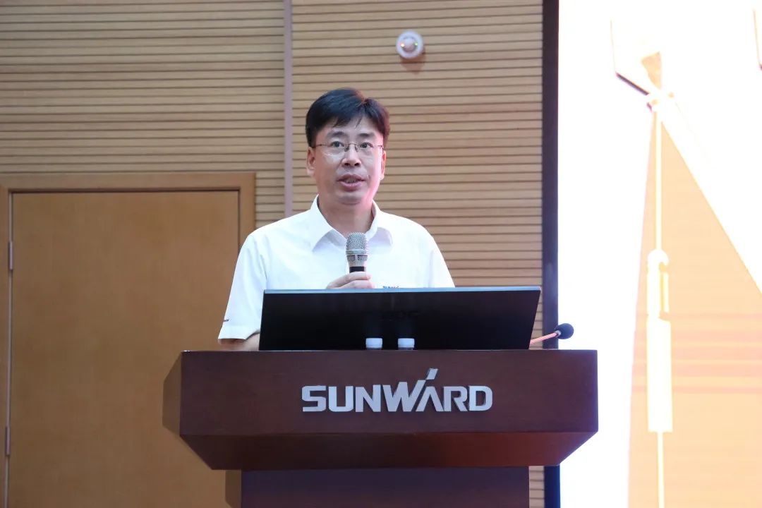 为建功建企建家一体化贡献更大力量！三亿·体育-三亿（中国）一站式服务官方网站
智能第五届五次“双代会”成功召开