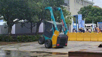 “太绝了！”三亿·体育-三亿（中国）一站式服务官方网站
智能代表长沙精彩亮相湖南省第一届职业技能大赛绝技绝活展演