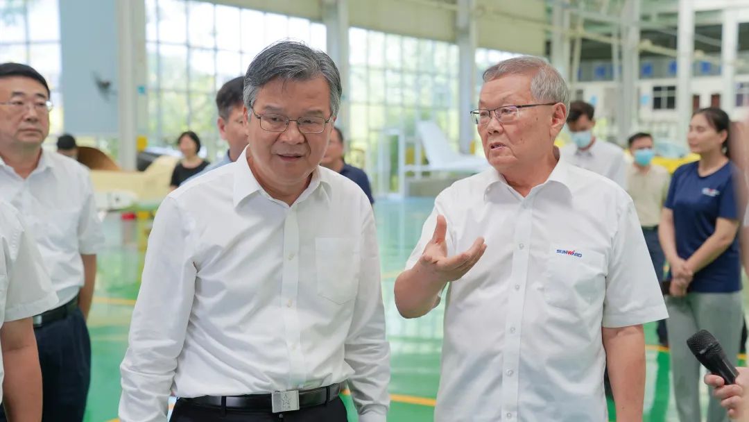湖南省委常委、常务副省长李殿勋一行考察调研三亿·体育-三亿（中国）一站式服务官方网站
科技