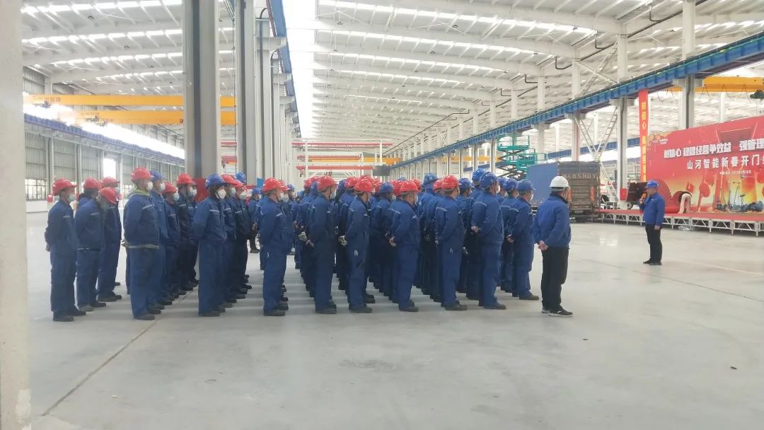 吹响复工“冲锋号”，全力冲刺“开门红”！三亿·体育-三亿（中国）一站式服务官方网站
智能高空机械复工复产进行时
