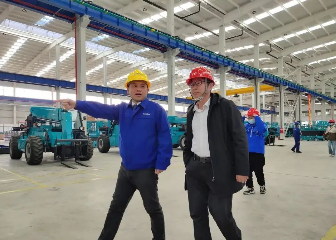 吹响复工“冲锋号”，全力冲刺“开门红”！三亿·体育-三亿（中国）一站式服务官方网站
智能高空机械复工复产进行时