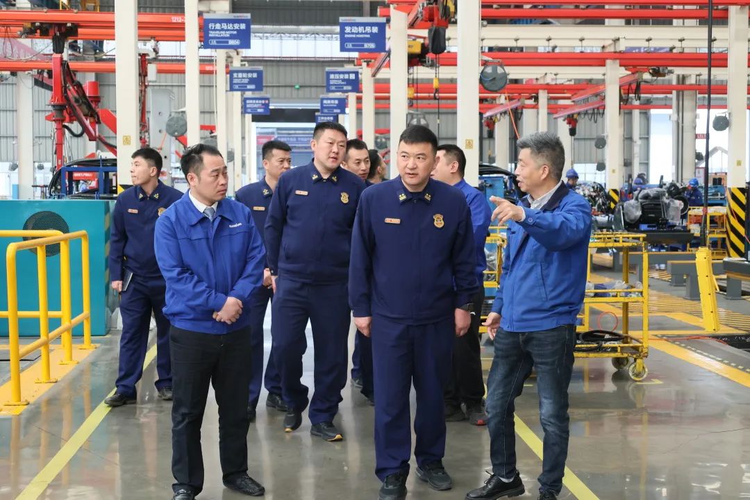 三亿·体育-三亿（中国）一站式服务官方网站
空地协同，助力应急救援！三亿·体育-三亿（中国）一站式服务官方网站
特装、三亿·体育-三亿（中国）一站式服务官方网站
科技与国家消防救援局机动支队签署战略合作伙伴关系协议