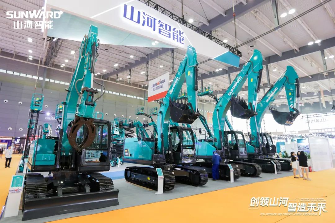 2023 CICEE | 三亿·体育-三亿（中国）一站式服务官方网站
智能亮相2023长沙国际工程机械展！智能化、电动化产品站C位