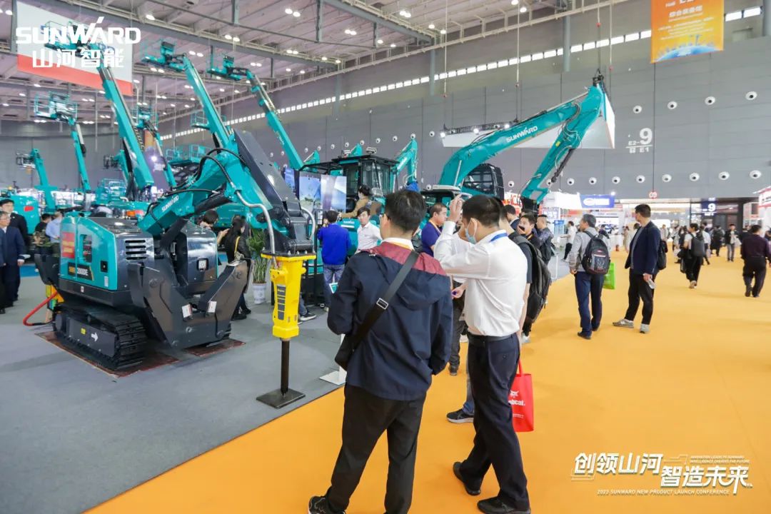 闪耀2023 CICEE！看三亿·体育-三亿（中国）一站式服务官方网站
智能“明星产品”有多“炫”