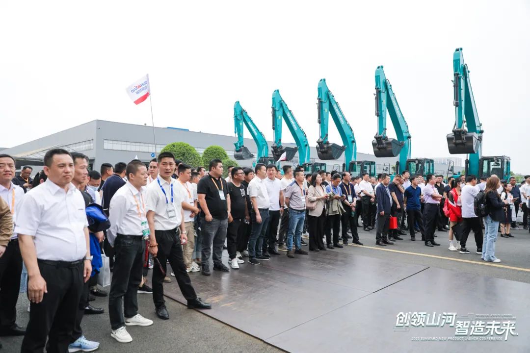 2023 CICEE | 全球工程机械盛会完美落幕！三亿·体育-三亿（中国）一站式服务官方网站
智能交出闪亮答卷