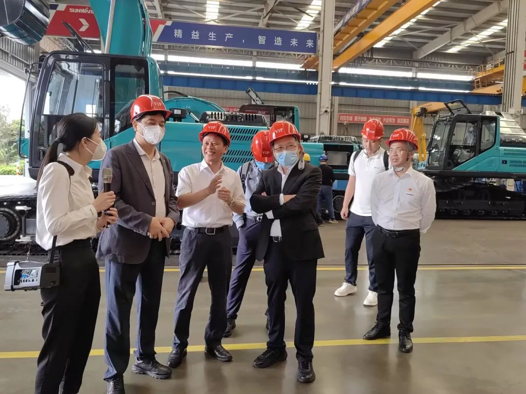 中国科学院院士陈十一率队到访三亿·体育-三亿（中国）一站式服务官方网站
智能