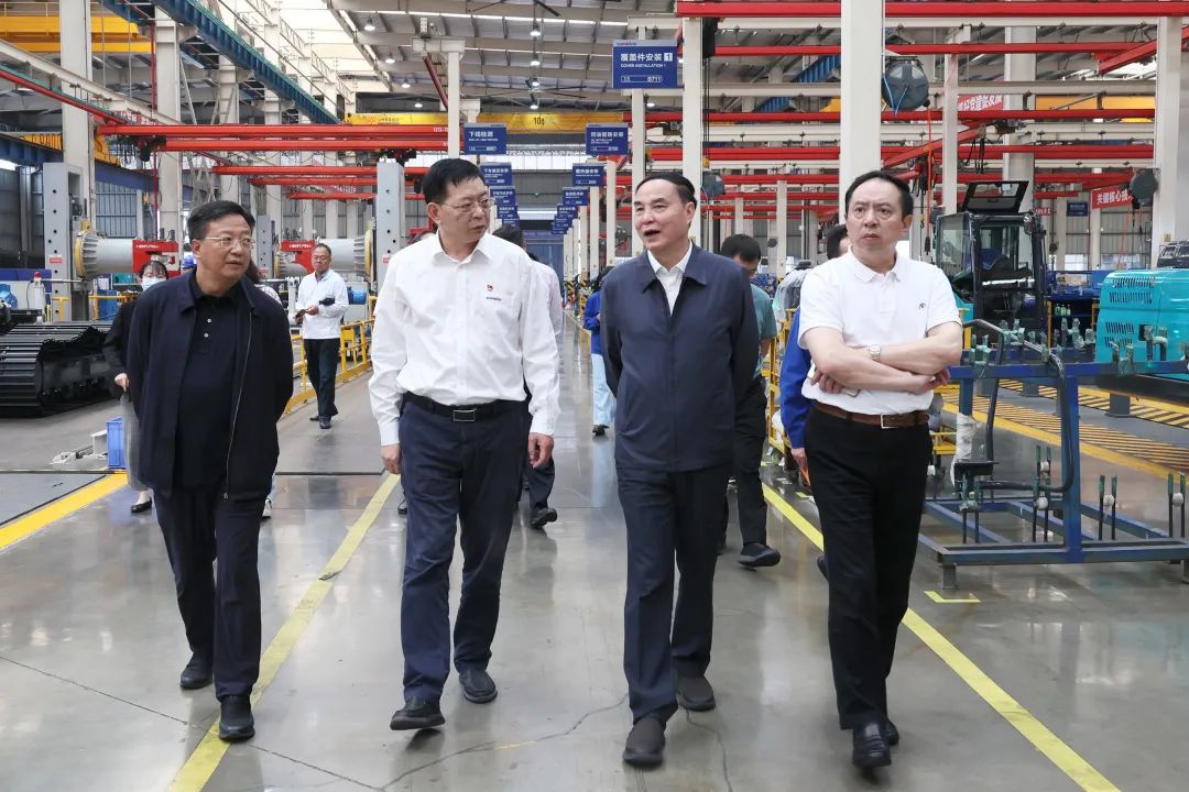 李文荣调研三亿·体育-三亿（中国）一站式服务官方网站
智能