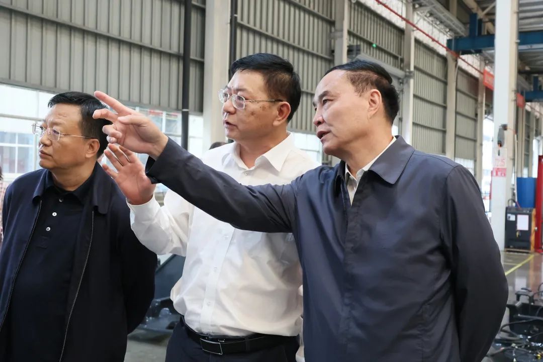 李文荣调研三亿·体育-三亿（中国）一站式服务官方网站
智能