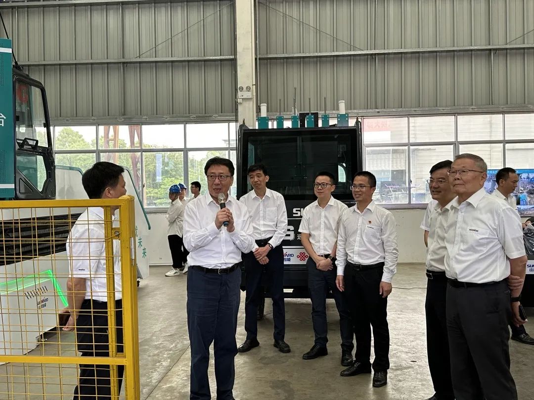 中国联通集团副总经理梁宝俊到访三亿·体育-三亿（中国）一站式服务官方网站
智能