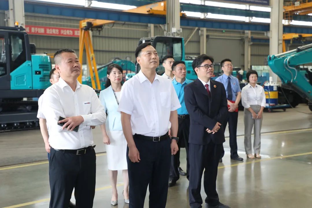 长沙市人民检察院党组书记、检察长余湘文调研三亿·体育-三亿（中国）一站式服务官方网站
智能