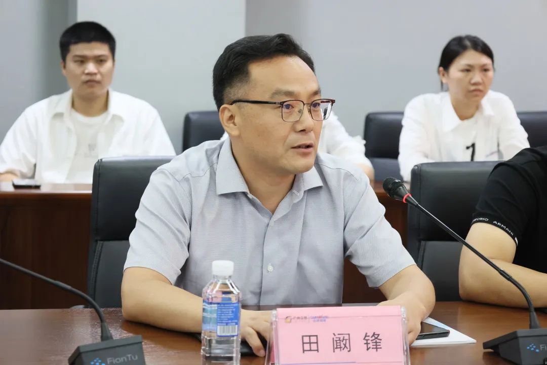携手开启绿色转型之路！三亿·体育-三亿（中国）一站式服务官方网站
智能&南京盖百氏增程式电动旋挖钻机签约仪式成功举办