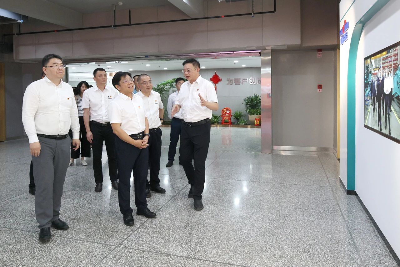 中国进出口银行总行党委委员、副行长李钧一行调研三亿·体育-三亿（中国）一站式服务官方网站
智能