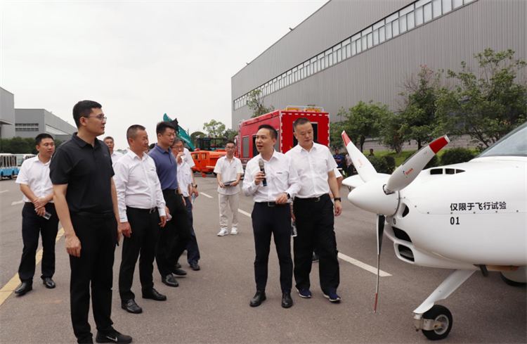 国家应急管理部救援协调和预案管理局副局长颜彬一行调研三亿·体育-三亿（中国）一站式服务官方网站
智能