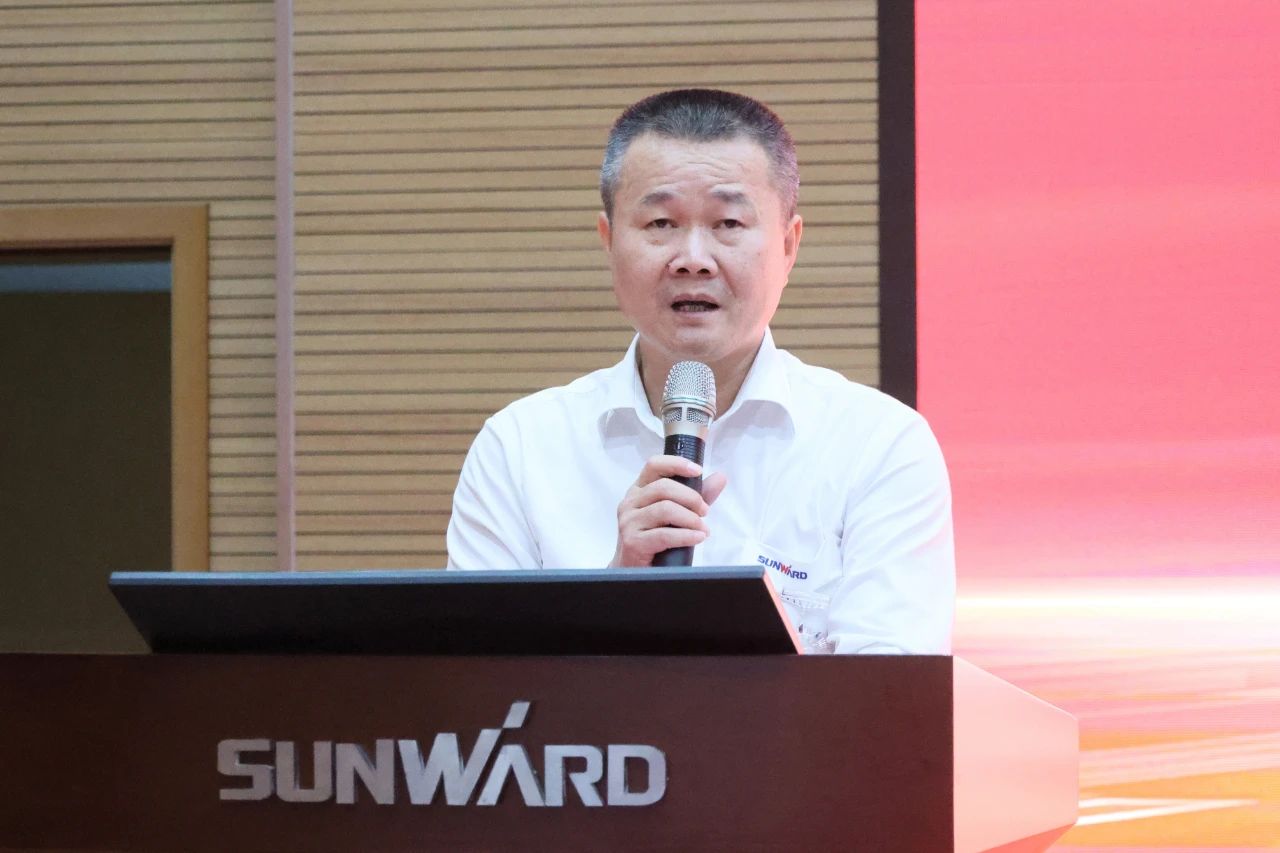 强信心 聚合力 共建美好家园——庆祝三亿·体育-三亿（中国）一站式服务官方网站
智能成立24周年表彰大会隆重召开