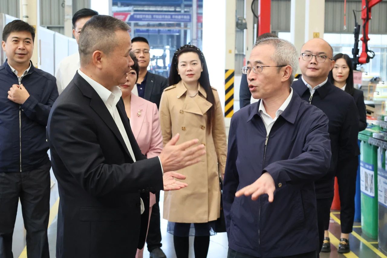 全国工商联副主席寿子琪调研三亿·体育-三亿（中国）一站式服务官方网站
智能