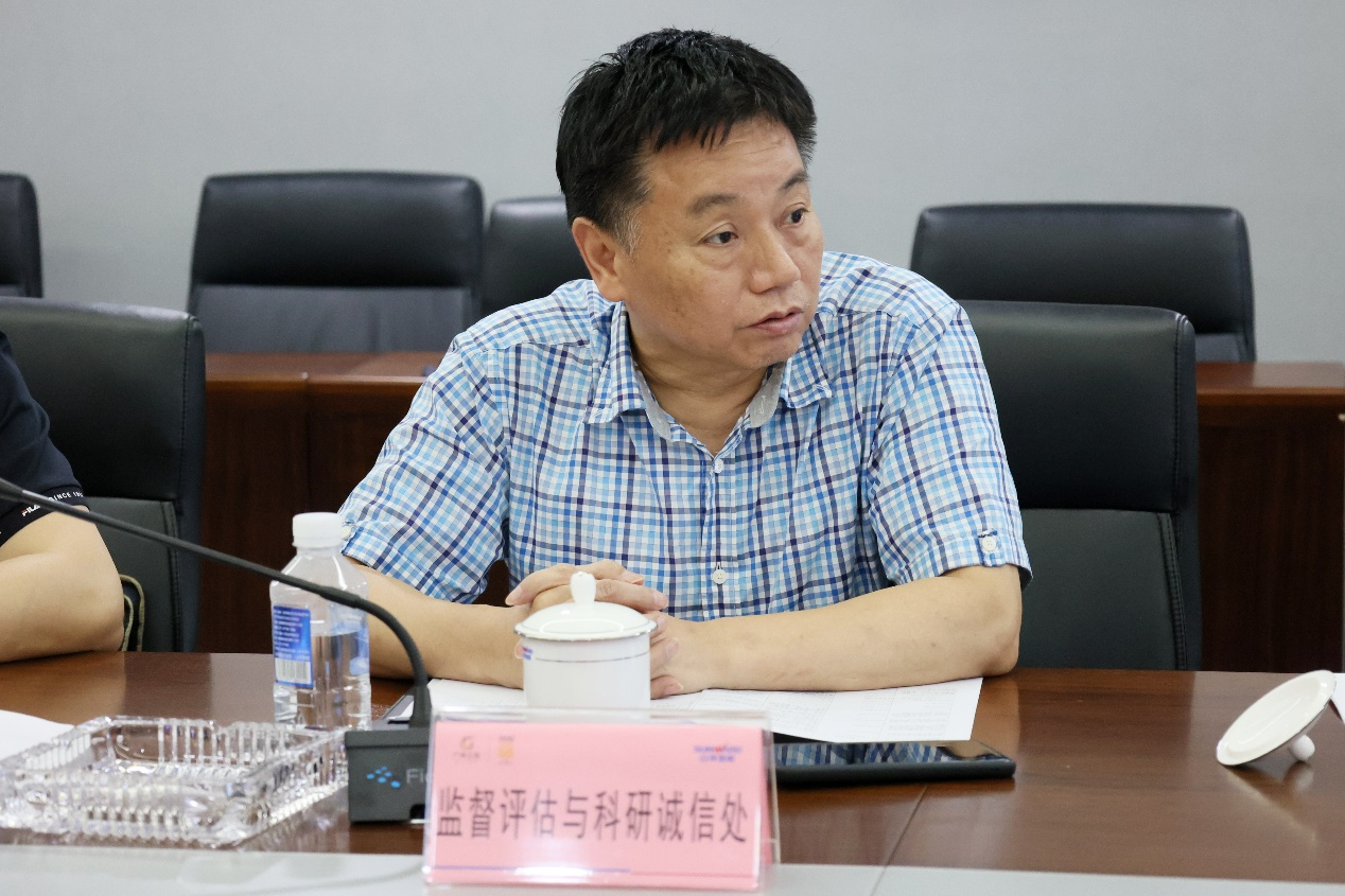 三亿·体育-三亿（中国）一站式服务官方网站
智能“超大型油气管道绿色成套施工装备”项目顺利通过验收！