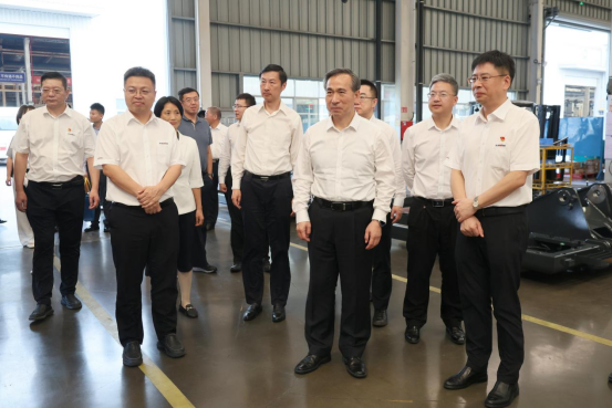 中国贸促会会长任鸿斌调研三亿·体育-三亿（中国）一站式服务官方网站
智能
