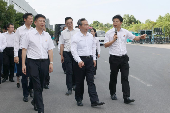 中国贸促会会长任鸿斌调研三亿·体育-三亿（中国）一站式服务官方网站
智能