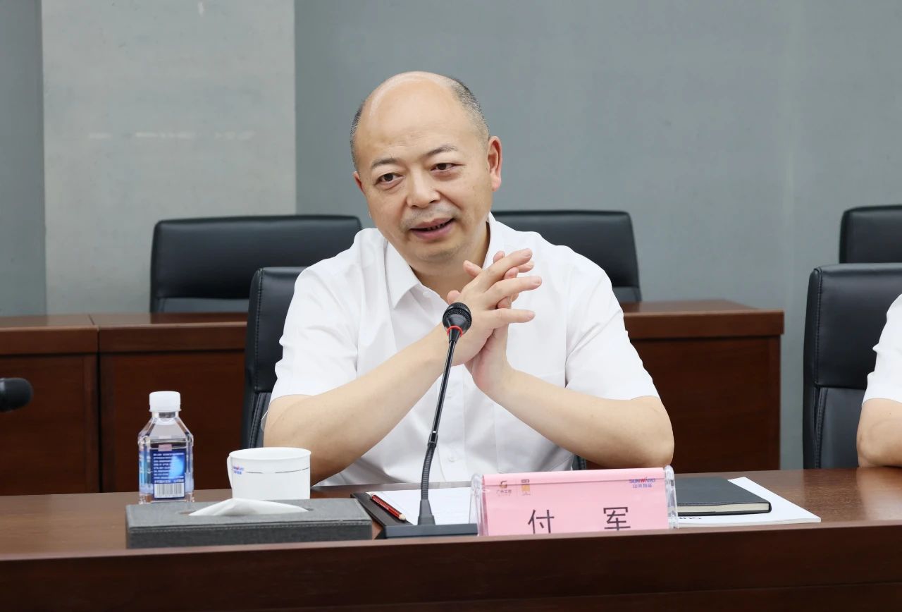 三亿·体育-三亿（中国）一站式服务官方网站
智能与易普力签署框架合作协议