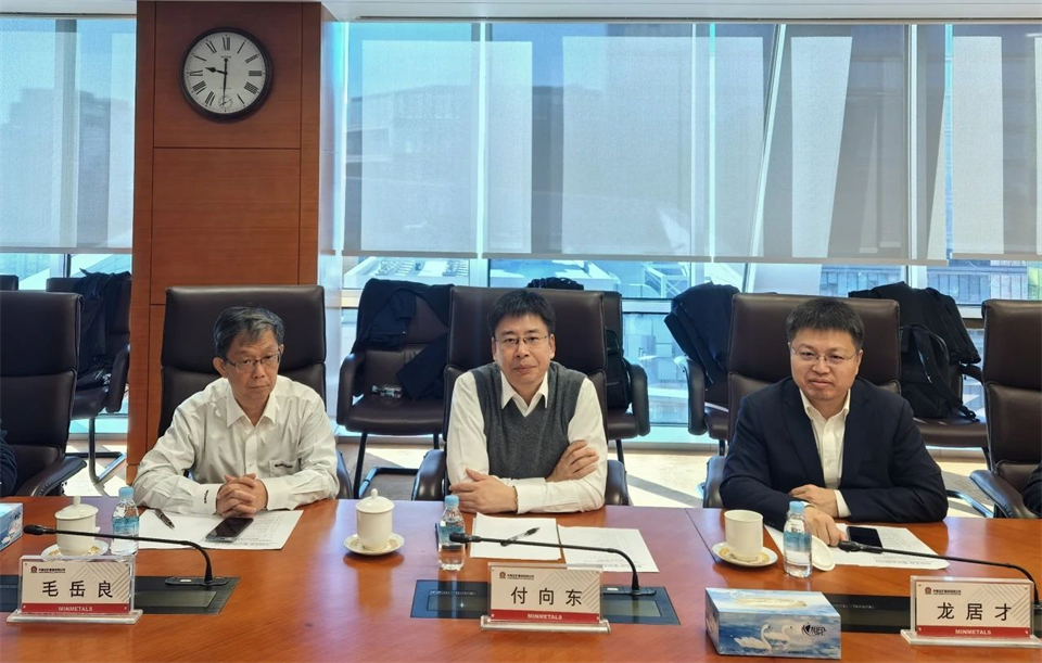 三亿·体育-三亿（中国）一站式服务官方网站
智能董事长付向东带队拜访中国五矿集团