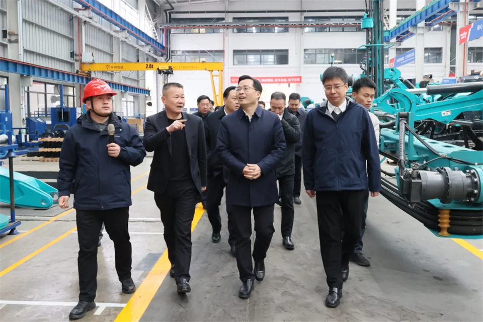 蒋红波走访调研三亿·体育-三亿（中国）一站式服务官方网站
智能