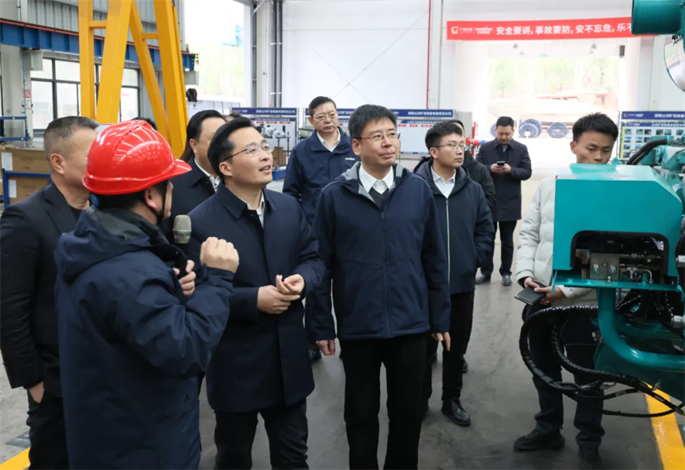 蒋红波走访调研三亿·体育-三亿（中国）一站式服务官方网站
智能