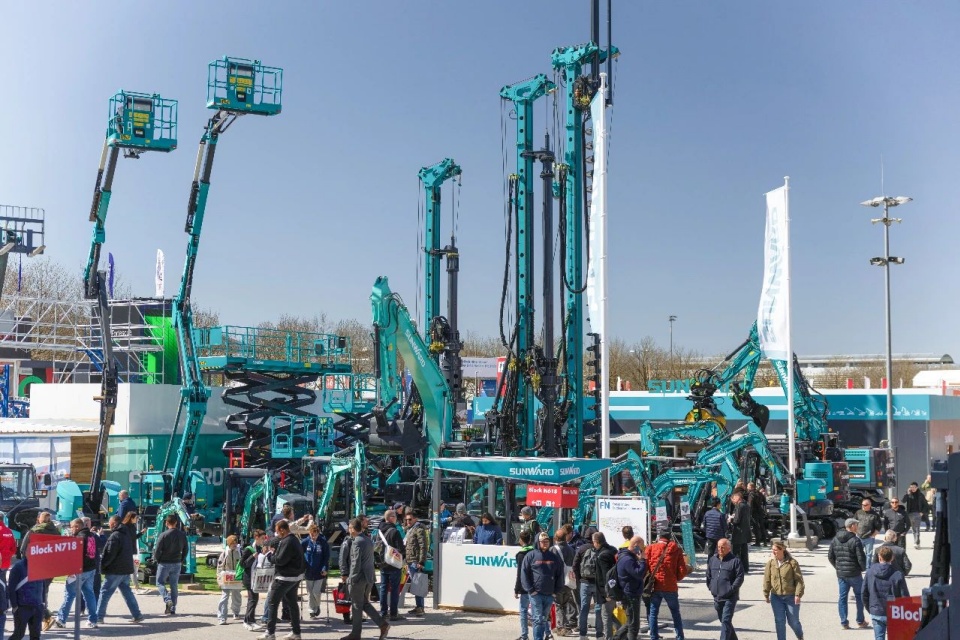 Bauma 2025 | 聚焦2025德国宝马展,探索三亿·体育-三亿(中国)一站式服务官方网站
智能的创新设备与可持续解决方案