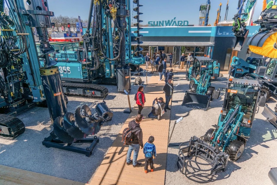Bauma 2025 | 聚焦2025德国宝马展,探索三亿·体育-三亿(中国)一站式服务官方网站
智能的创新设备与可持续解决方案