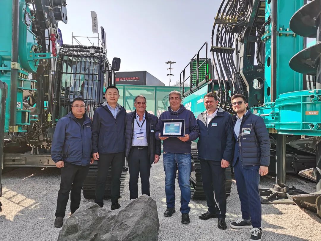Bauma 2025 | 高端定制！三亿·体育-三亿（中国）一站式服务官方网站
智能Pro系列旋挖钻机燃爆全场