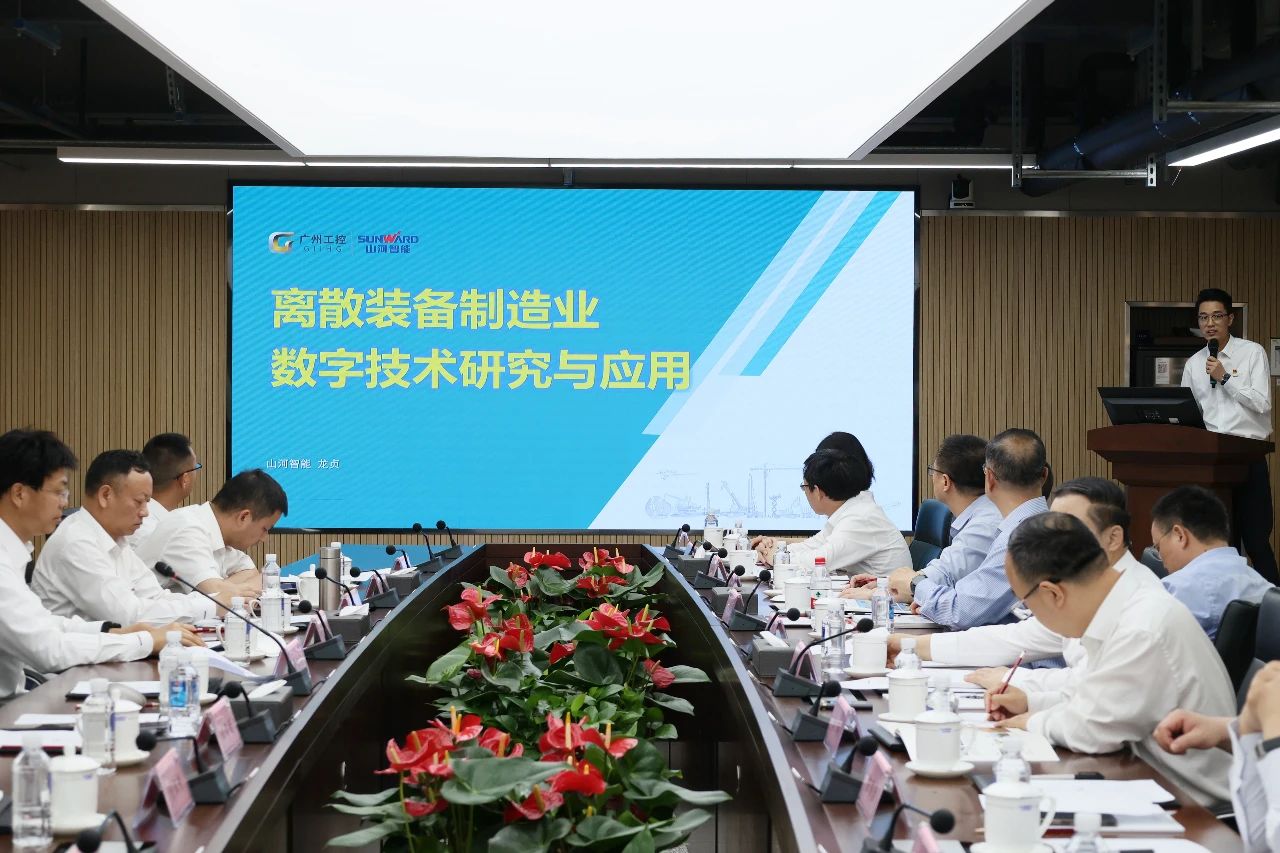 天能控股集团党委书记、董事长张天任率队到访三亿·体育-三亿（中国）一站式服务官方网站
智能
