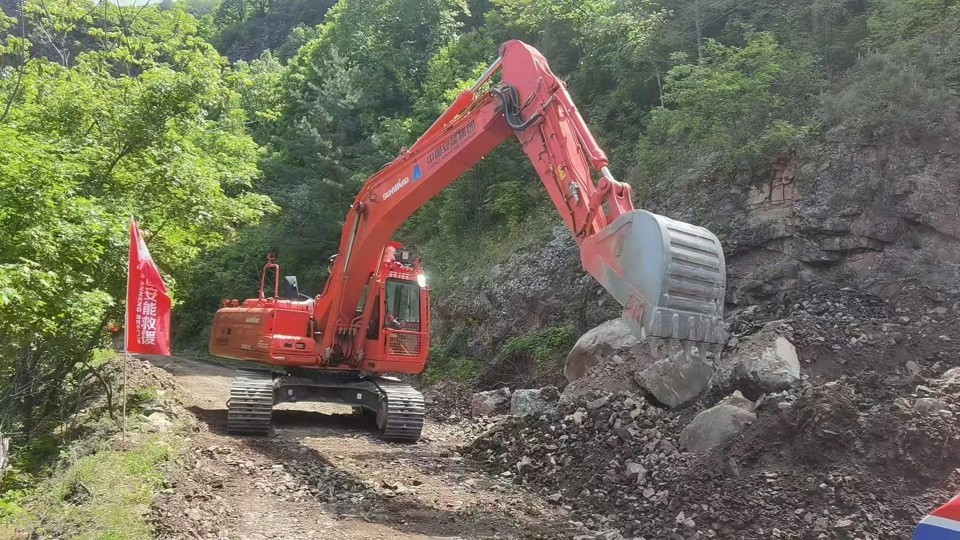硬核破解“最后一公里”难题，三亿·体育-三亿（中国）一站式服务官方网站
智能应急救援设备助力“应急使命·2025”演习！