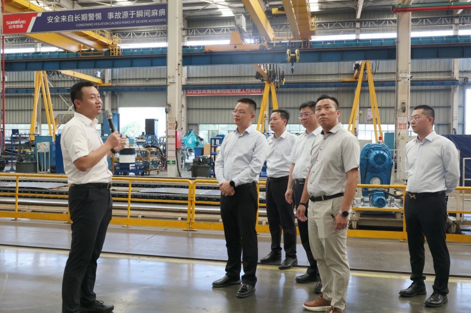 共商合作，建华控股有限公司董事长汪贵华到访三亿·体育-三亿（中国）一站式服务官方网站
智能