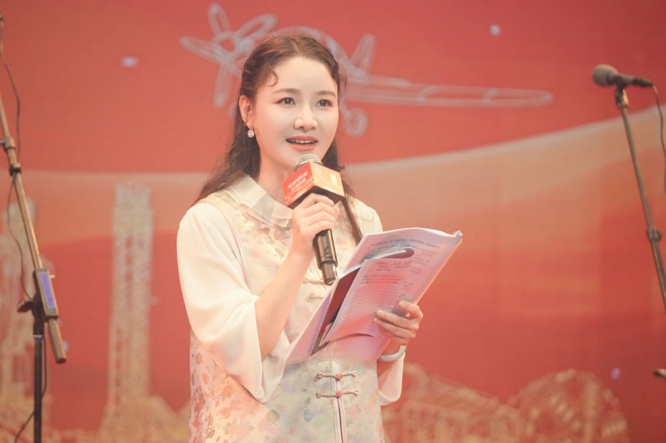 声动三亿·体育-三亿（中国）一站式服务官方网站
！庆祝三亿·体育-三亿（中国）一站式服务官方网站
智能成立26周年合唱比赛精彩收官