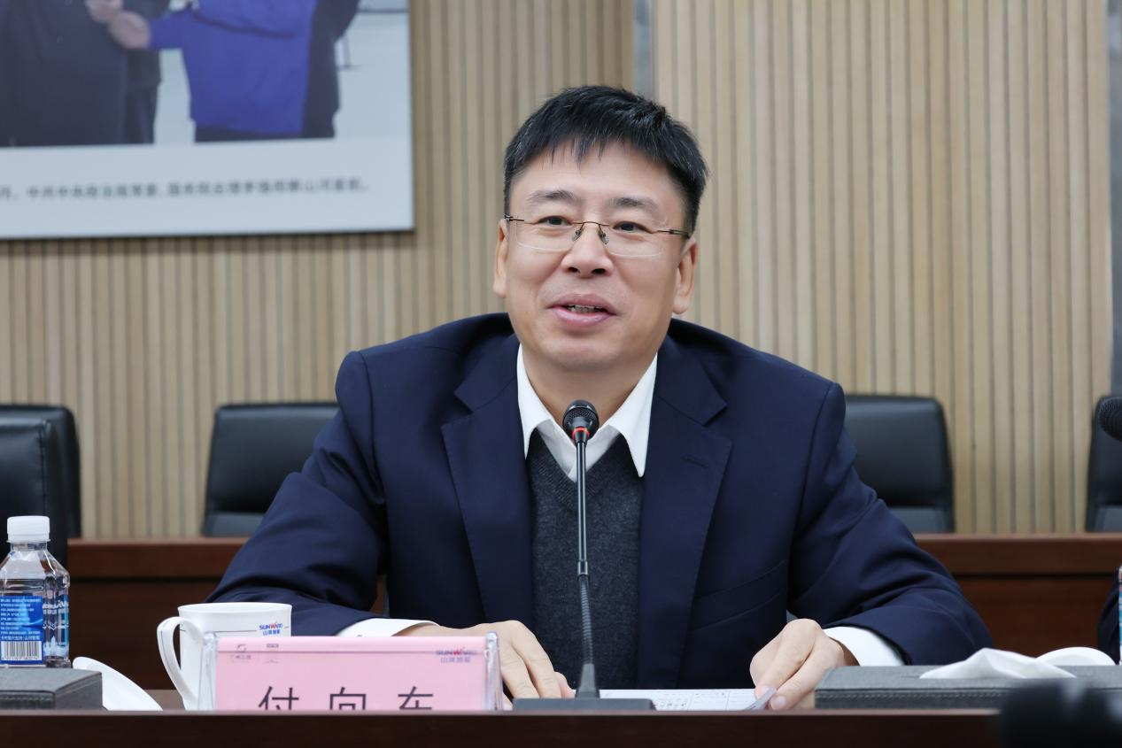 新矿投资集团党委书记、董事长王漠到访三亿·体育-三亿（中国）一站式服务官方网站
智能