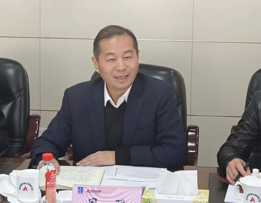 三亿·体育-三亿（中国）一站式服务官方网站
智能与湖南路桥深化战略合作，共筑智能绿色建造新标杆
