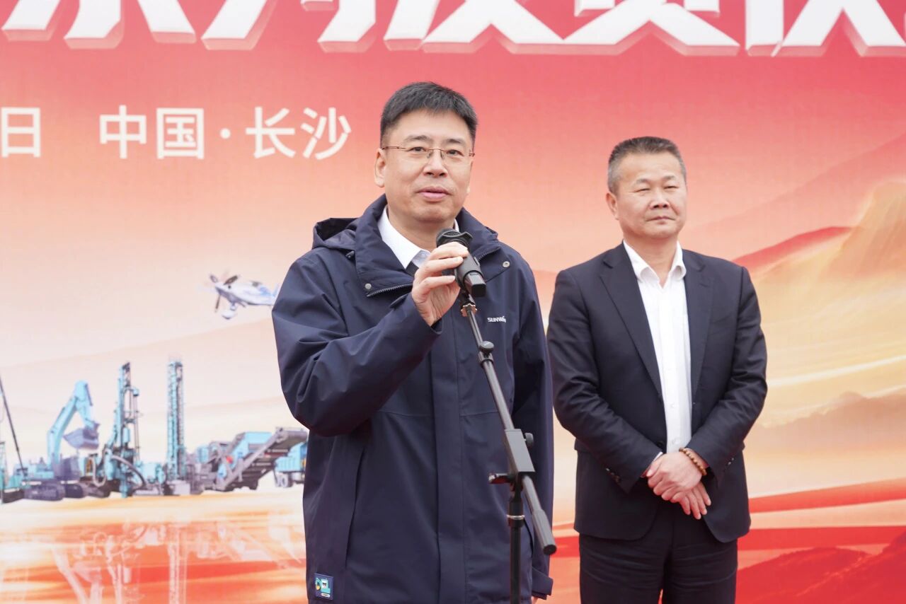 三亿·体育-三亿（中国）一站式服务官方网站
智能举行2026年正月系列发货仪式，过亿元设备奔赴全球