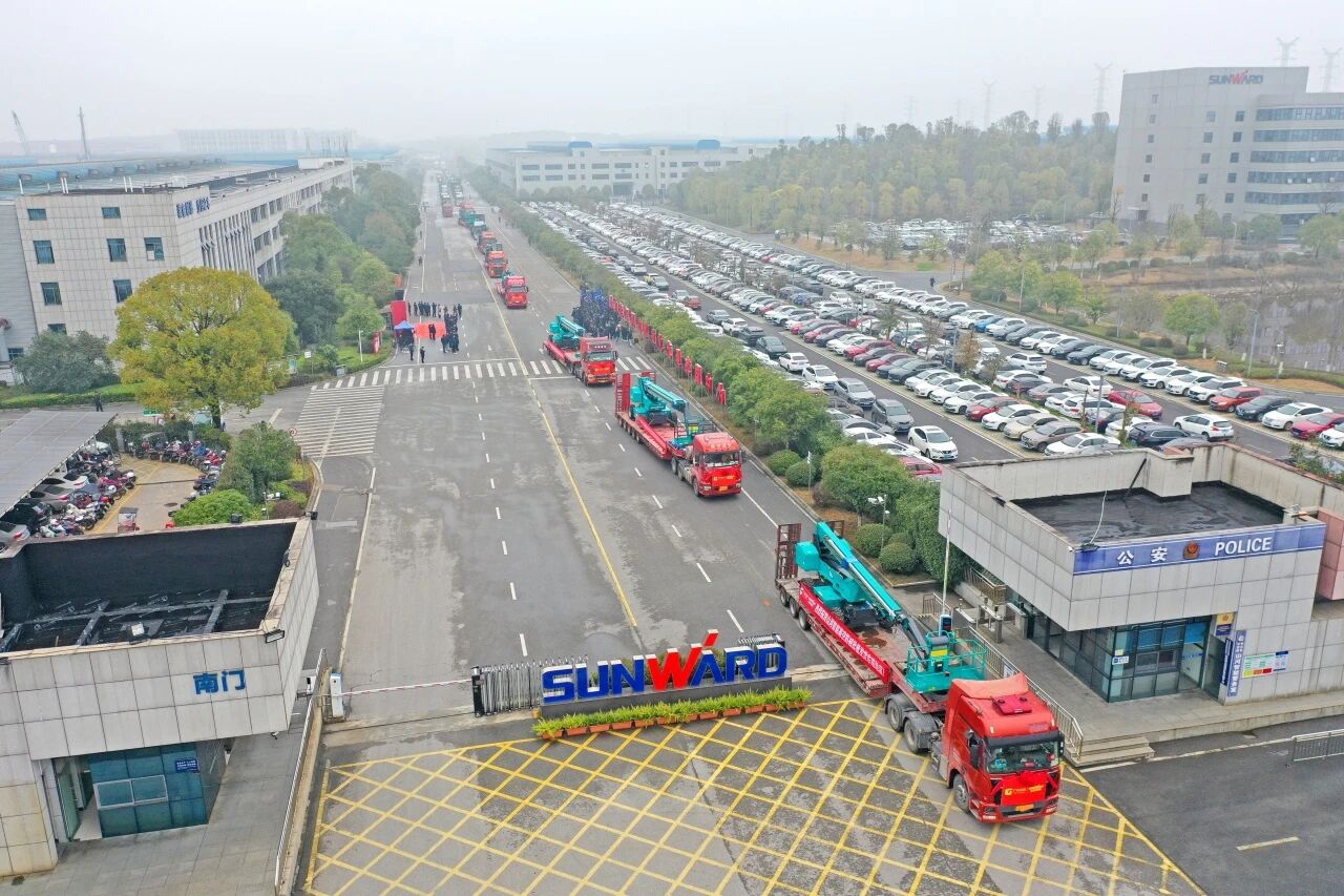 三亿·体育-三亿（中国）一站式服务官方网站
智能举行2026年正月系列发货仪式，过亿元设备奔赴全球