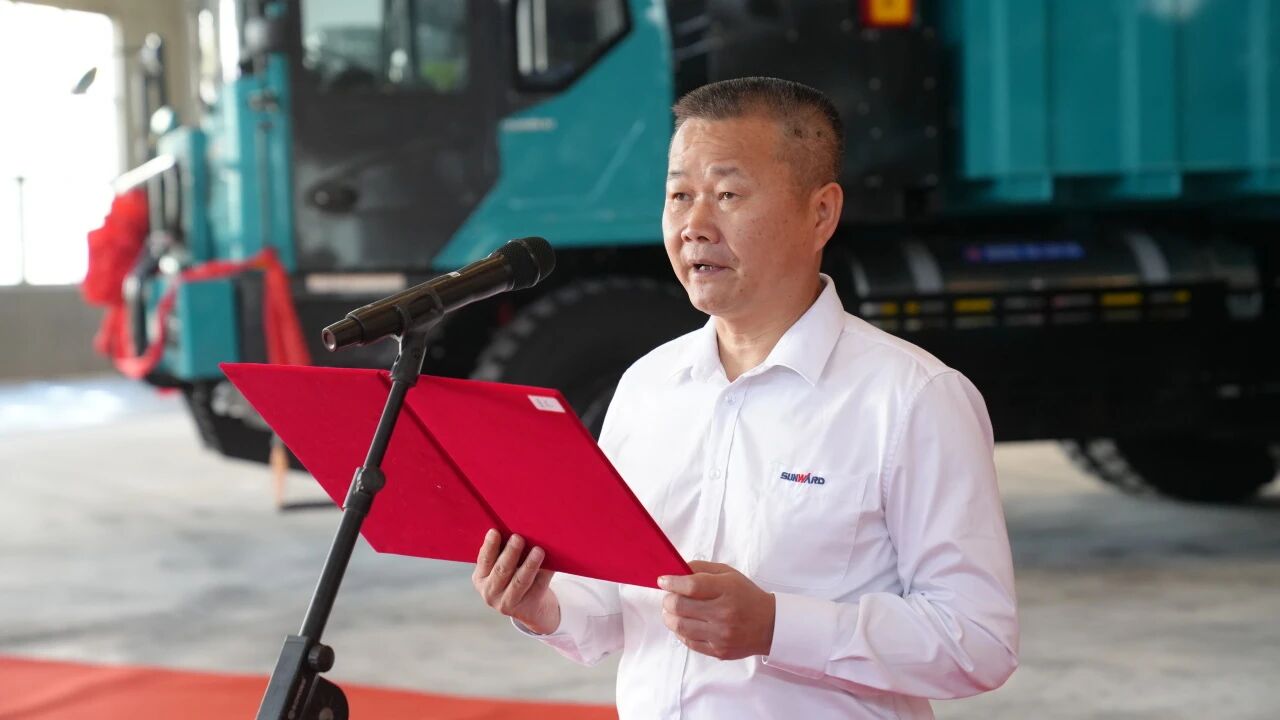 首批LNG矿用宽体车交付！三亿·体育-三亿（中国）一站式服务官方网站
智能携手本溪打造东北新能源矿山装备产业高地